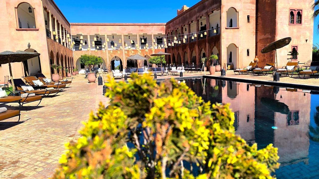 Kasbah Caracalla Aït Zat Buitenkant foto